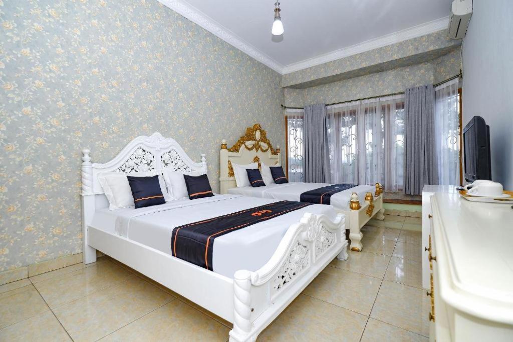 Guest House Gethsemane Salatiga Exterior foto